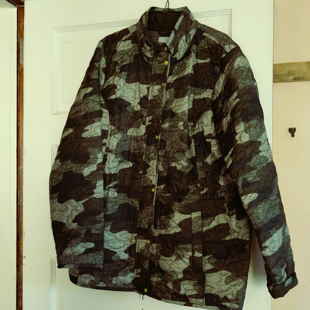 Isaac Mizrahi Live! SOHO Nylon Quilted Green Camo Print Anorak Jacket Size L